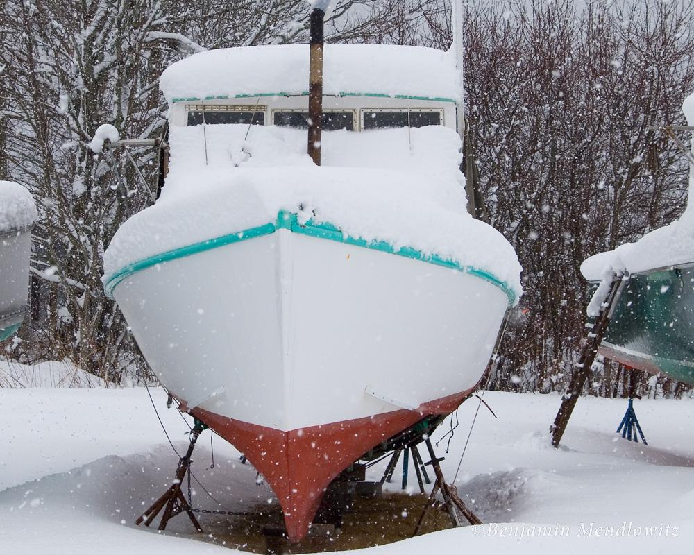 weather-wooden-boats-calendar